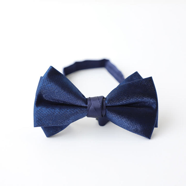 Pajarita de color liso azul marino para hombre