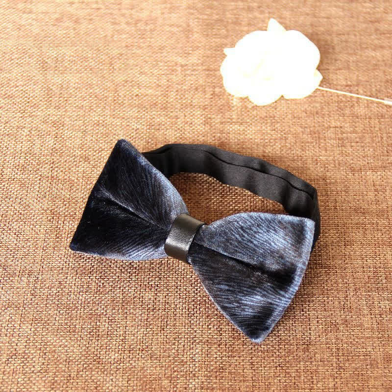 Pajarita de terciopelo elegante para banquetes de hombre