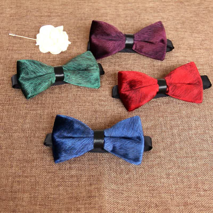 Pajarita de terciopelo elegante para banquetes de hombre