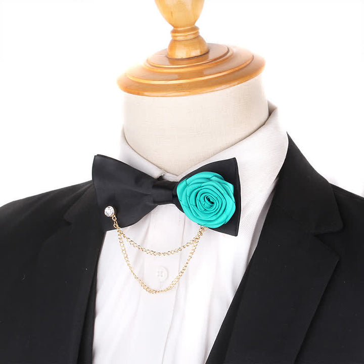 Pajarita elegante con decoración de cadena dorada rosa para hombre