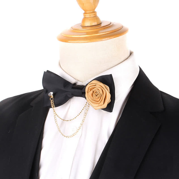 Pajarita elegante con decoración de cadena dorada rosa para hombre