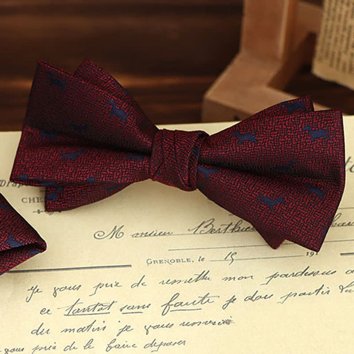 Conjunto de 2 pañuelos y pajaritas con estampado floral burdeos para hombre