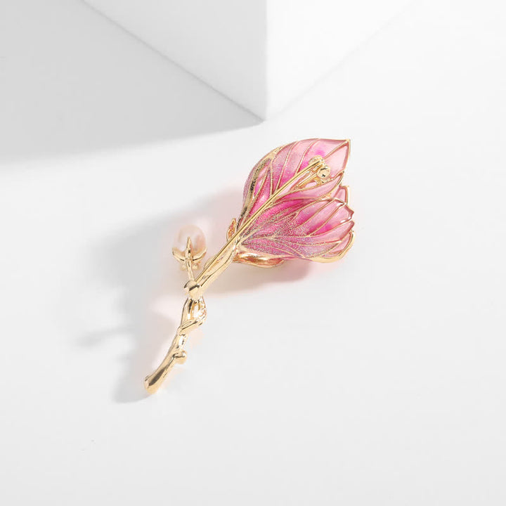 Broche de flor de magnolia esmaltada para mujer