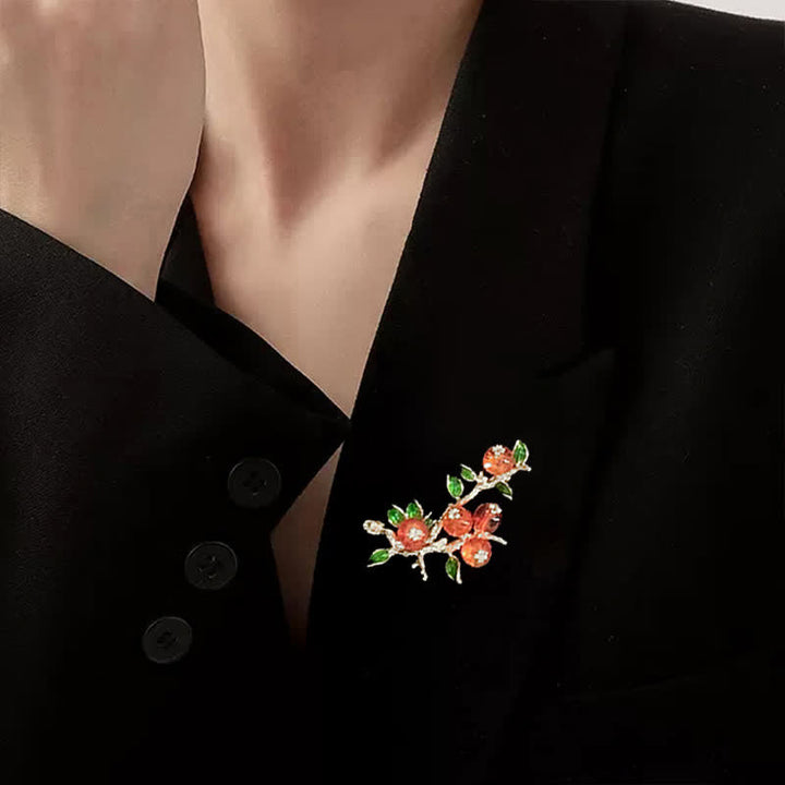 Broche de la suerte con forma de árbol de caqui para mujer