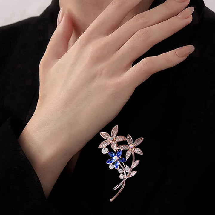 Broche de flores con brillantes diamantes de imitación para mujer