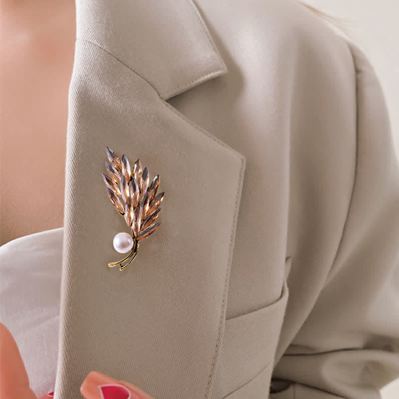 Broche de mujer con ramo de trigo dorado antiguo