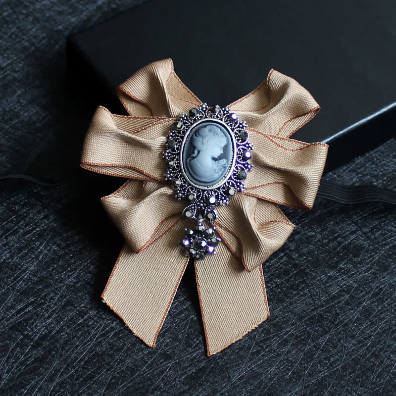 Pajarita de boda con relieve de diamantes de imitación y cinta