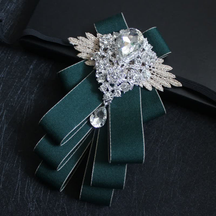 Pajarita con lazo colgante de diamantes de imitación de cristal retro