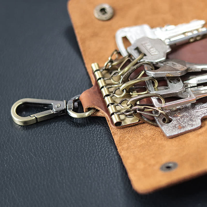 Funda de cuero para llaves de coche con porta llaves y cinturón versátil