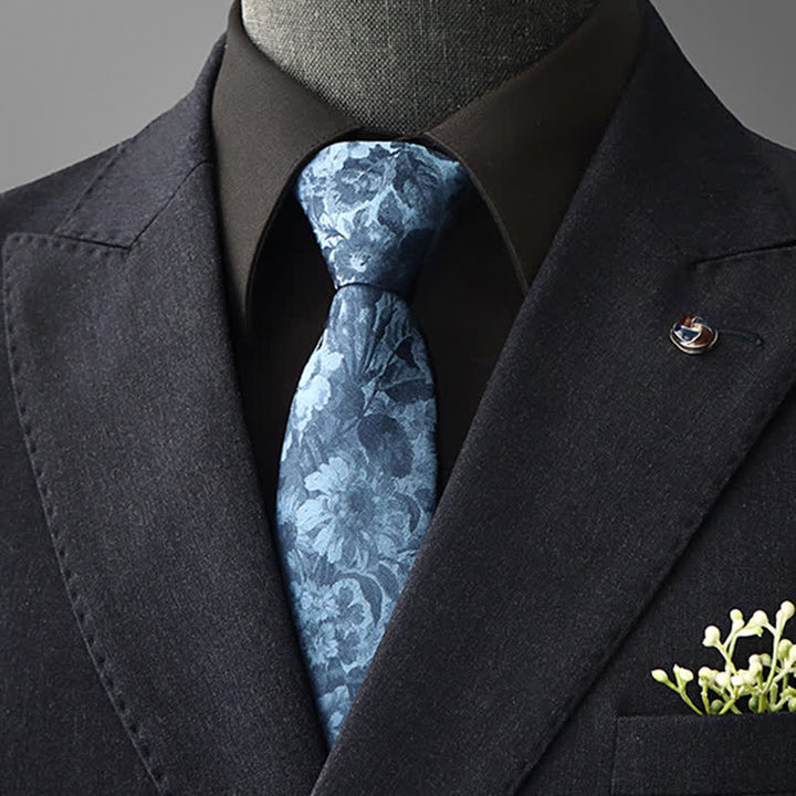 Corbata de negocios para hombre con llamativo estampado floral.