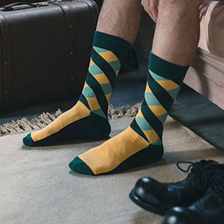 Calcetines de rombos coloridos y divertidos para hombre