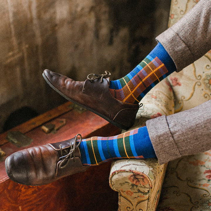 Calcetines de hombre con cuadros escoceses y diseño enrejado