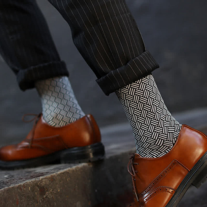 Calcetines negros de rayas con diseño enrejado para hombre