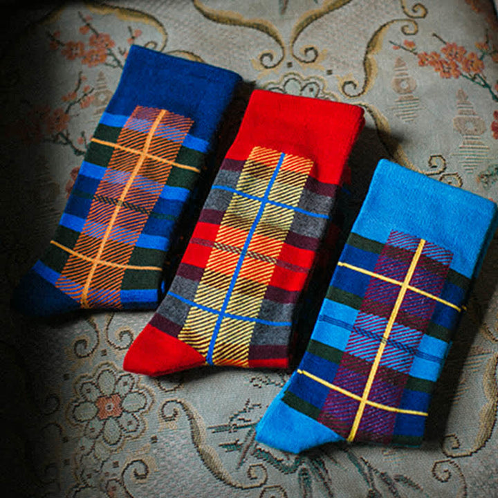 Calcetines de hombre con cuadros escoceses y diseño enrejado