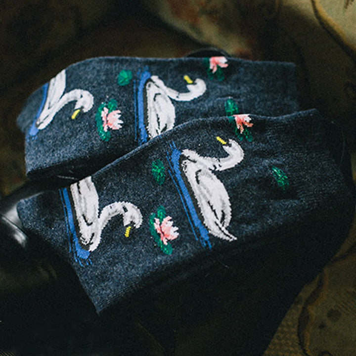 Calcetines deportivos Funky Swimming Swan para hombre