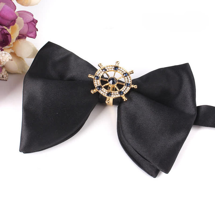 Pajarita de hombre de gran tamaño con diamantes de imitación y mariposas negras