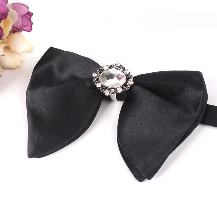 Pajarita de hombre de gran tamaño con diamantes de imitación y mariposas negras