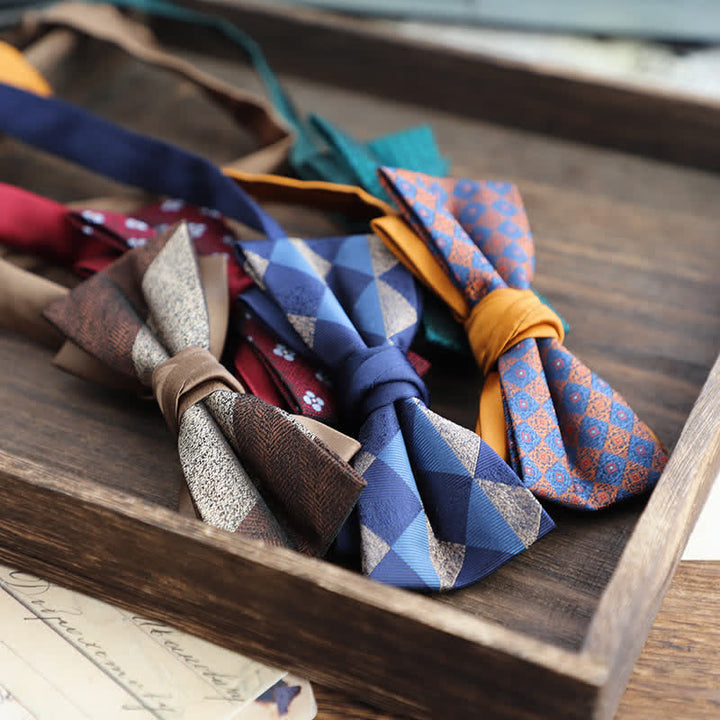Pajarita de hombre de dos capas con estampado floral y rayas de colores