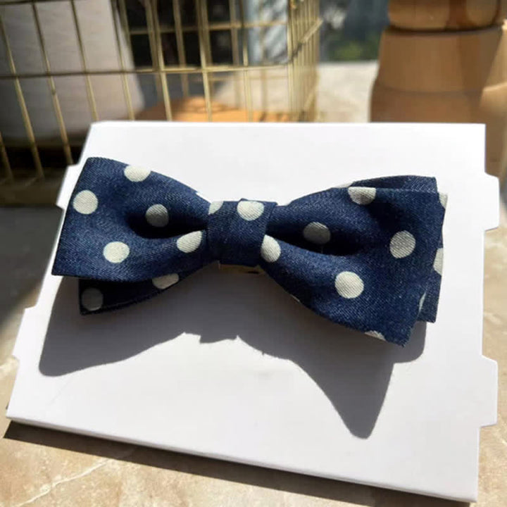Pajarita de cuero con lunares azules para hombre