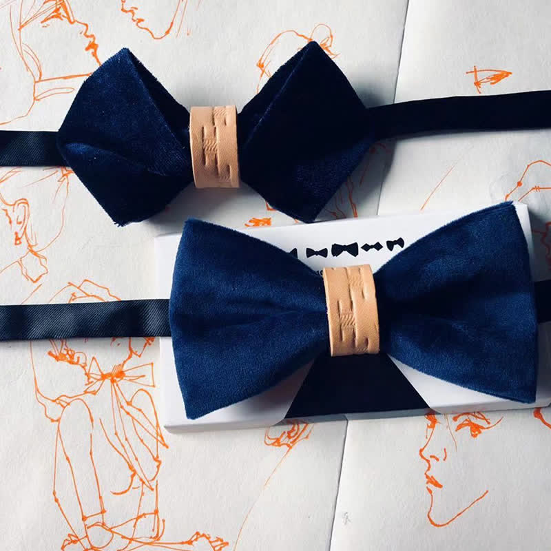 Pajarita elegante de cuero y terciopelo de color liso para hombre
