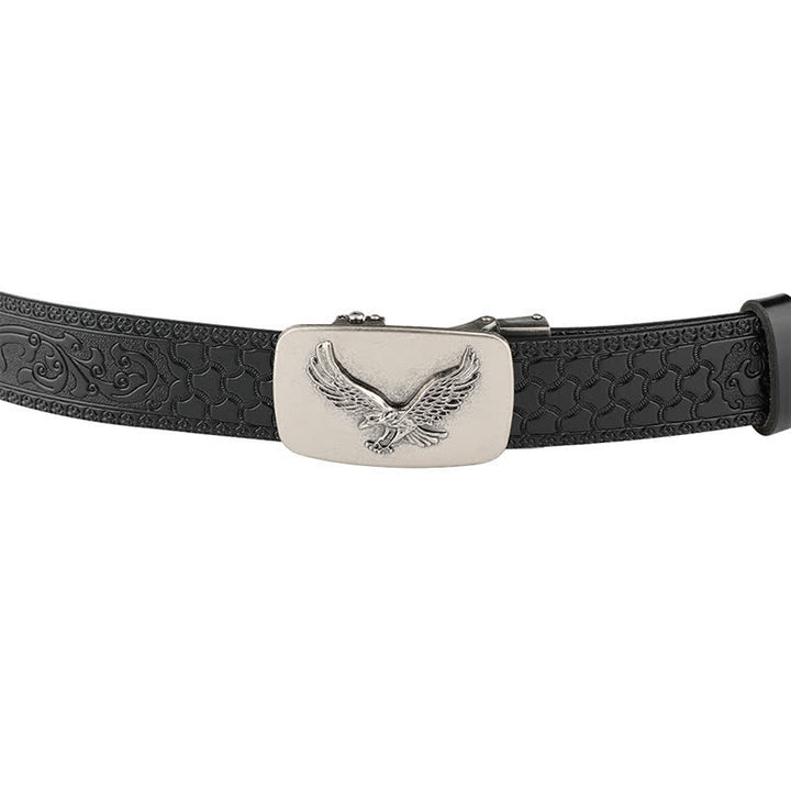 Cinturón de cuero con relieve y hebilla automática de águila voladora para hombre