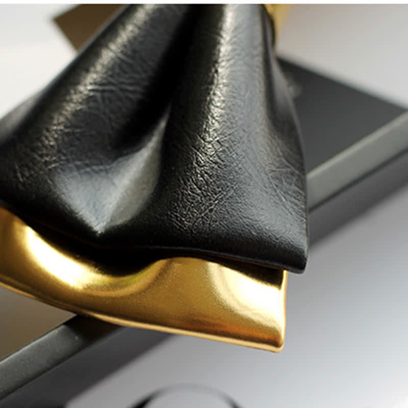 Pajarita de cuero de doble capa en dorado y negro para hombre