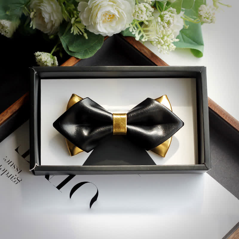 Pajarita de cuero de doble capa en dorado y negro para hombre