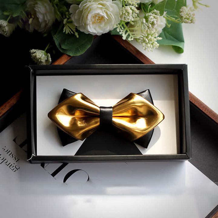 Pajarita de cuero de doble capa en dorado y negro para hombre