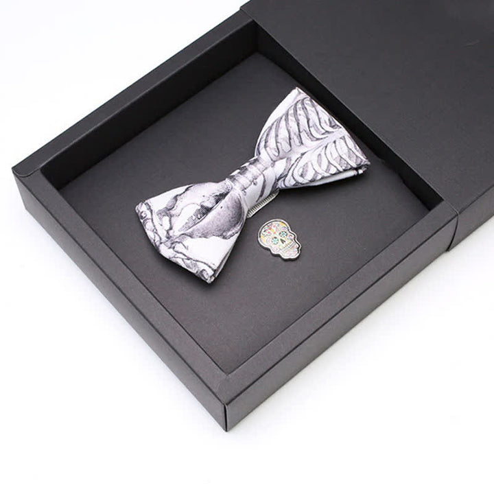 Juego de 2 broches y pajaritas con forma de calavera y esqueleto gris para hombre