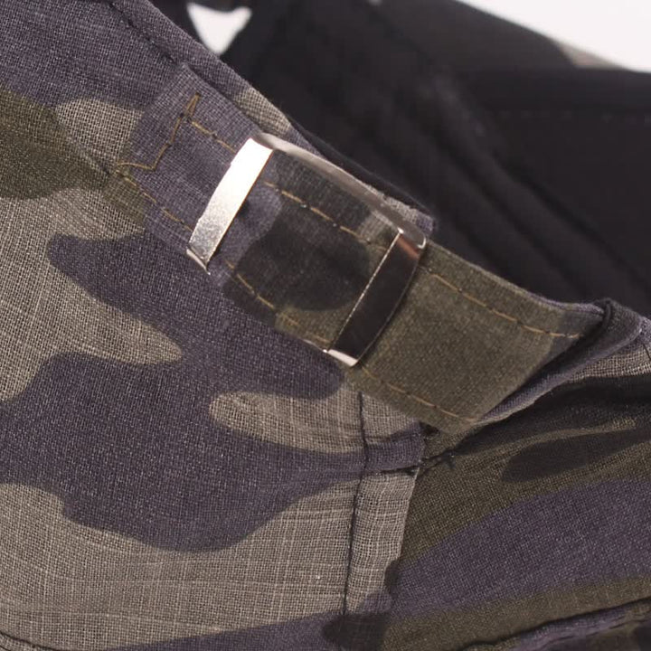 Boina plana estilo vendedor de periódicos con estampado de camuflaje.