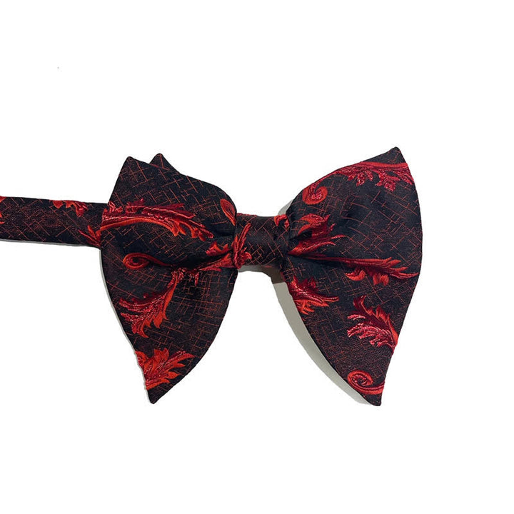 Pajarita clásica de jacquard floral de gran tamaño y punta para hombre