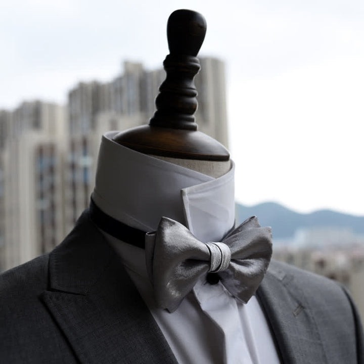 Pajarita de doble capa gris plata brillante de moda para hombre