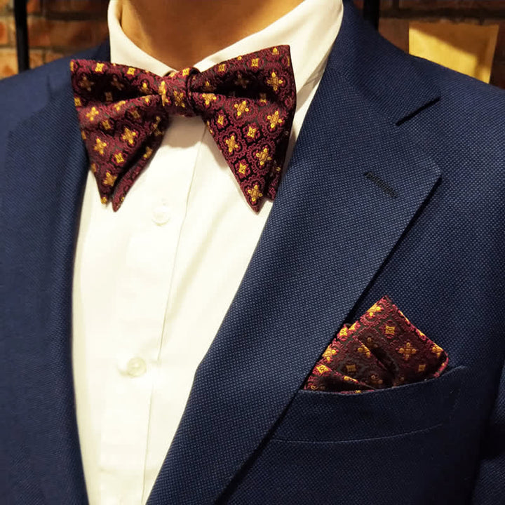 Pajarita de gran tamaño con punta bordada en rojo oscuro y dorado para hombre