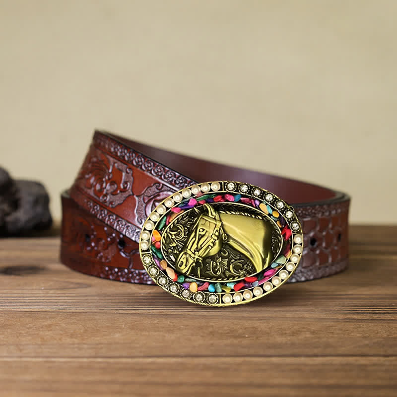 Cinturón de cuero con hebilla de piedra perlada y caballo de bronce para hombre