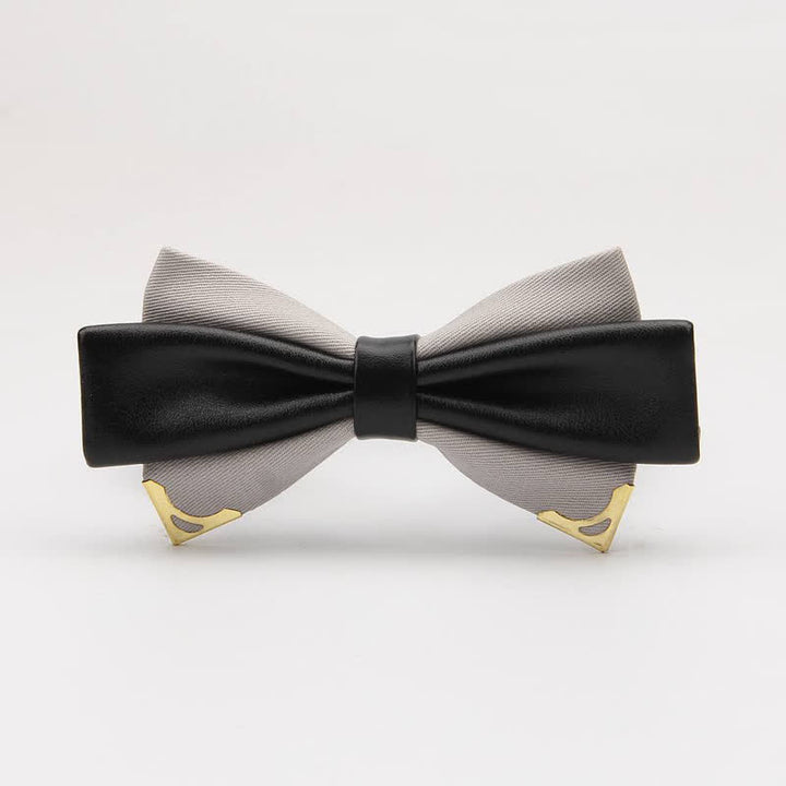 Pajarita de cuero doble con borde de metal dorado para hombre