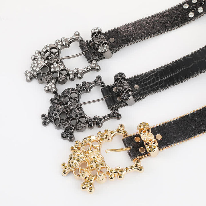 Cinturón de cuero con remaches de diamantes de imitación y mini calaveras con tachuelas brillantes