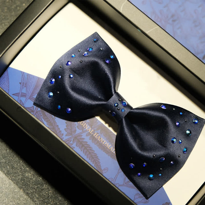 Pajarita con diseño de galaxia estrellada y brillantes diamantes de imitación para hombre