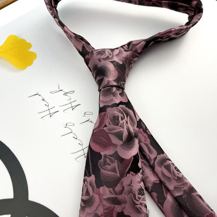 Corbata informal con estampado de rosas y flores grandes para hombre