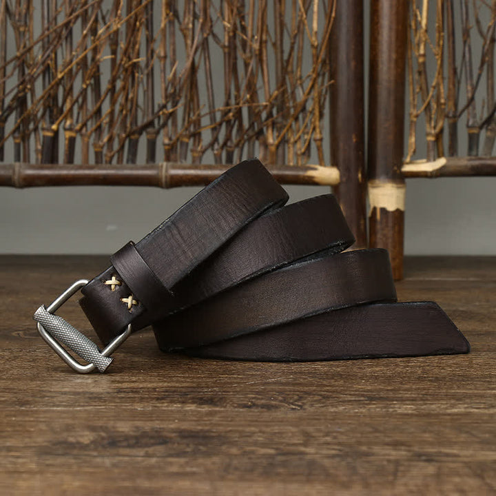 Cinturón de cuero con hebilla lisa ajustable y desgastado estilo retro