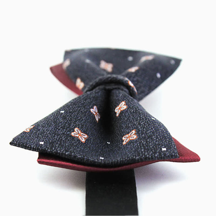 Pajarita de seda Lucky Stars en gris oscuro y burdeos para hombre
