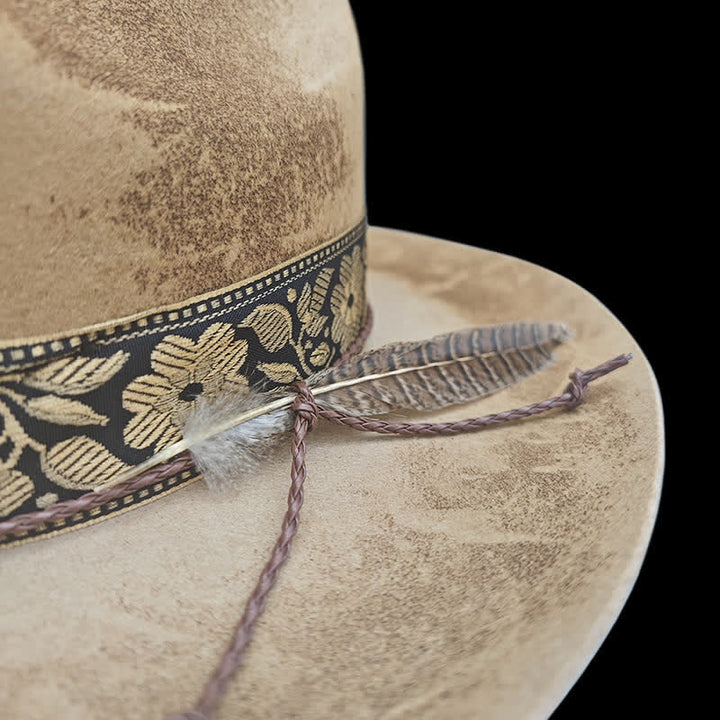 Sombrero de vaquero de lana con plumas decorativas y flores de jacquard