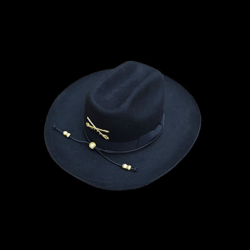 Sombrero vaquero de lana con decoración dorada y negra de caballería