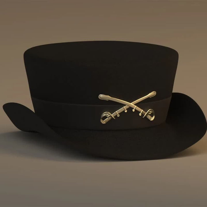 Sombrero vaquero de lana con parte superior plana y decoración de caballería dorada