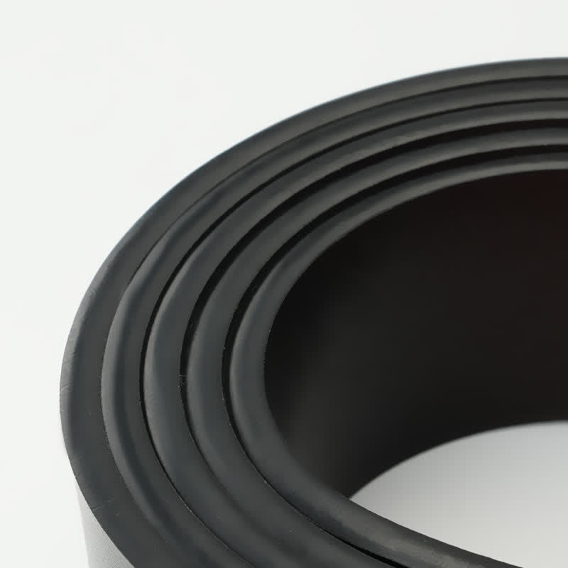 Cinturón de cuero con hebilla automática y rejilla rectangular para hombre