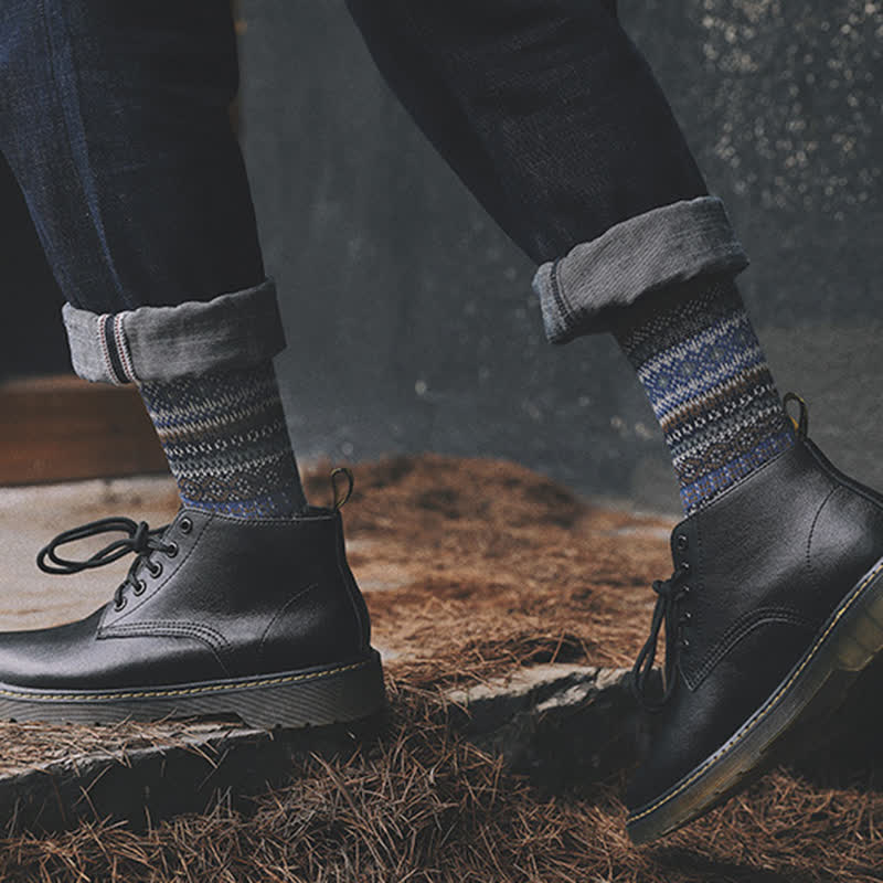Calcetines étnicos de rayas de estilo nacional retro