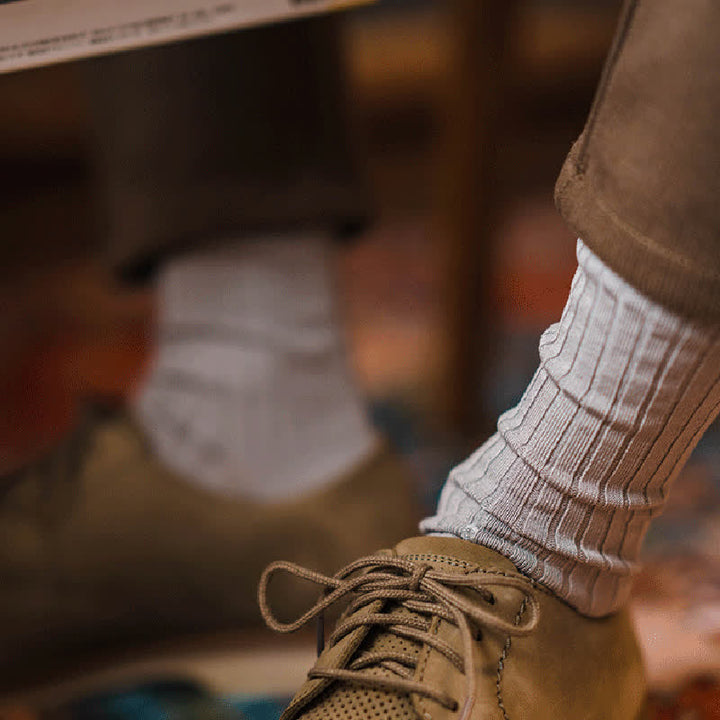 Calcetines de algodón de negocios de color liso y sencillos para hombre
