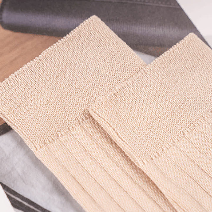 Calcetines de algodón de negocios de color liso y sencillos para hombre
