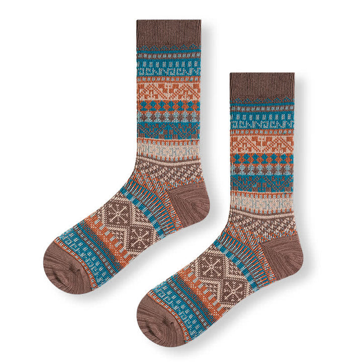 Calcetines de algodón con estampados geométricos tribales vintage.