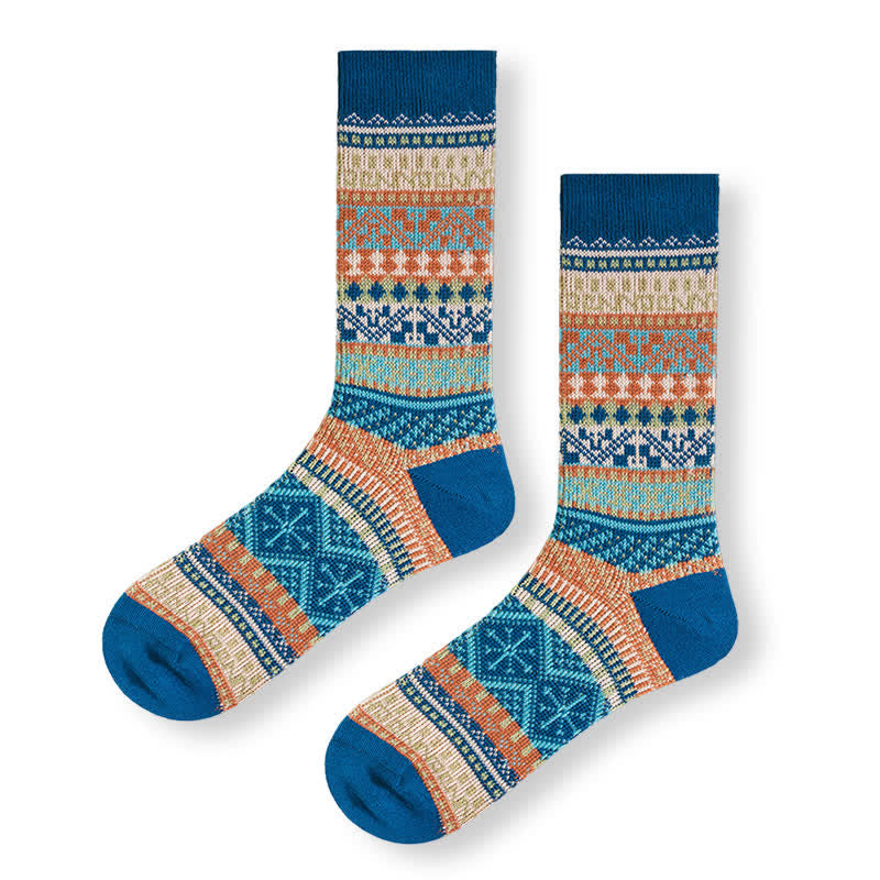 Calcetines de algodón con estampados geométricos tribales vintage.