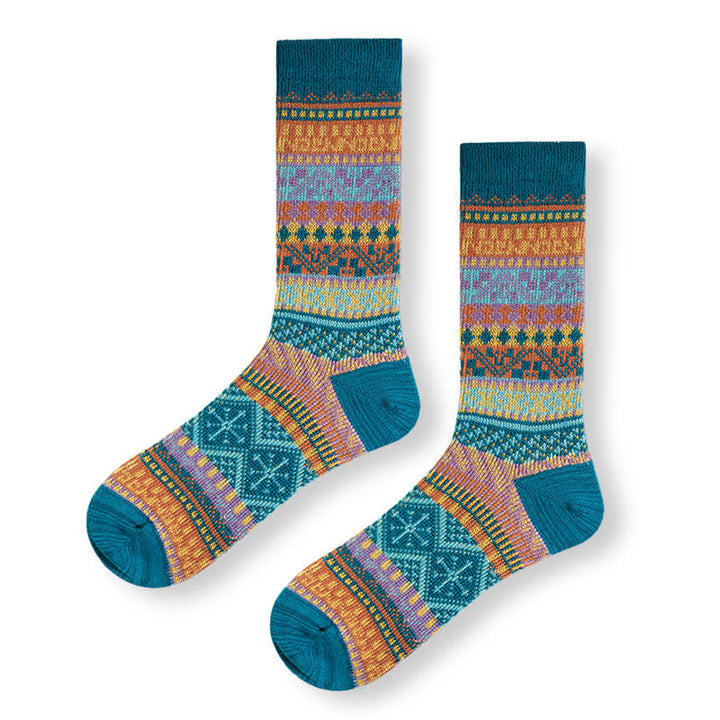 Calcetines de algodón con estampados geométricos tribales vintage.